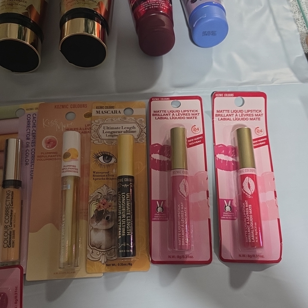 Wholesale Assorted Kozmic Colors 40 Piece Make Up Resellers Box